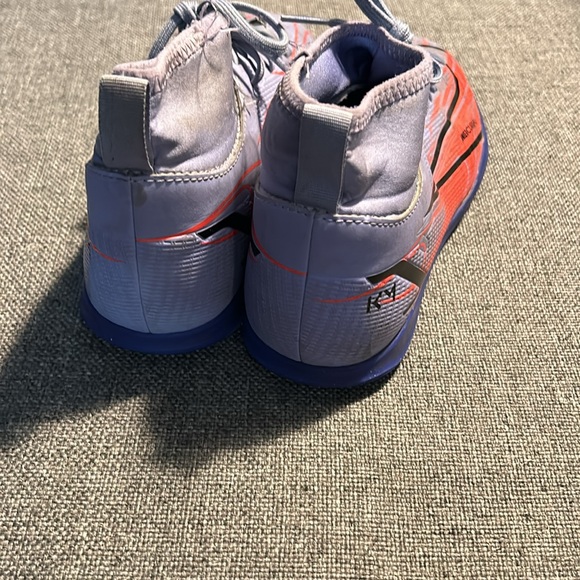 Nike Youth Kylian Mbappe x Mercurial SuperFly 8 TF Flames Indoor shoes - Picture 3 of 4